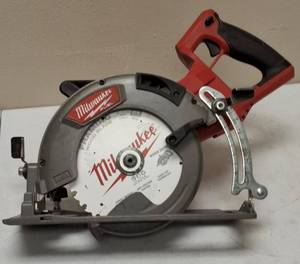Milwaukee   FUEL 18V 7-14 Inch Rear Handle Circular Saw (Tool Only)
