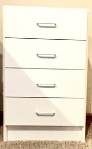 lot 46 image: White Four Drawer Bedside Table