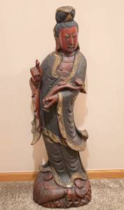 lot 7 image: Wonderful Korean Female Budha Sculpture