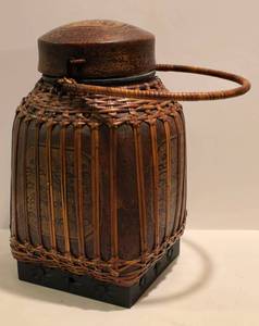 lot 64 image: Vintage Thai Covered Basket