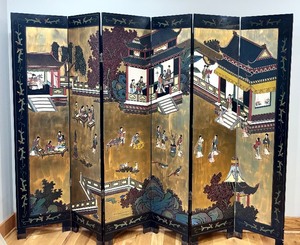 lot 1 image: Gorgeous Vintage Chinese Decorative Panel Screen  Room Divider  Chinese Six-Panel Folding Screen