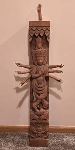 lot 108 image: Carved Vintage Wooden Decorative Figure