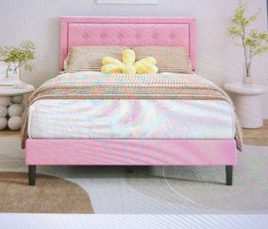 lot 4 image: Pink Upholstered Full Size Bed