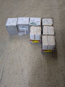 lot 40 image: Lot of 7 Daltile 2-inch x 6-inch Radius Bullnose Ceramic Wall Tile Trim - Bright White