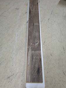 lot 60 image: 1 Box of Luxury Vinyl Plank Flooring