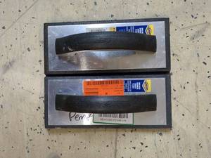 lot 79 image: 2 Molded Rubber Grout Floats