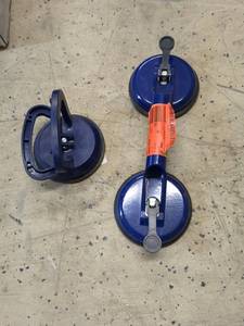 lot 84 image: Qep Suction Cups
