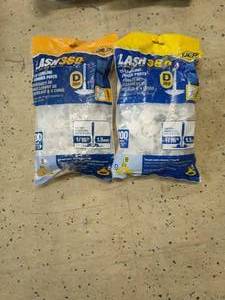 lot 103 image: 2 100 Count Tile Leveling 4 Corner Posts