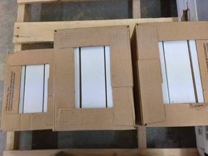 lot 124 image: Lot of 6 Boxes of Dal-Tile Porcelain Wall Tile