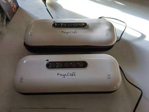 lot 158 image: u2 - Set of 2 Mega Chef Vacuum Sealers - Both Have Issues
