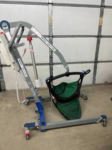 lot 36 image: MSRP $2200 Proactive Medical 33400P Protekt Take-A-Long Folding Electric Battery Power Patient Lift 400lb Capacity With Sling & Charger - In Great Working Condition