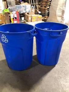 lot 37 image: Lot of 2 Rubbermaid Roughneck 32 Gal. Vented Outdoor Recycling Bin Customer Return Review all pictures