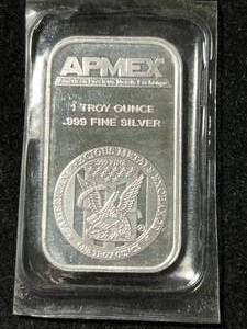1 TROY OZ .999 FINE SILVER APMEX BAR