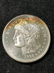 1 TROY OZ .999 FINE SILVER 1993 MORGAN DOLLAR ROUND