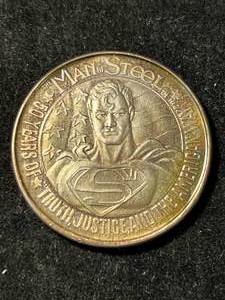 1 TROY OZ .999 FINE SILVER SUPERMAN ROUND
