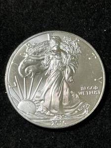 2016 AMERICAN SILVER EAGLE 1 TROY OZ .999 FINE SILVER