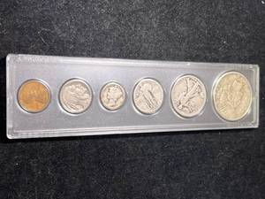 1928 US YEAR SET IN HARDCOVER CASE
