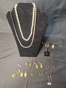 lot 52 image: Collection of Vintage and Fashion Jewelry Including Necklaces & Cameo Earrings - displays not included