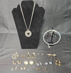 lot 55 image: Collection of Jewelry Items Including Necklaces, Ring and Earrings - displays not included