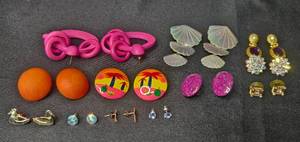 lot 65 image: Collection of Vintage and Fashion Earrings