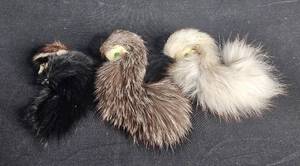 lot 170 image: Lot of 3 Vintage Faux Fur Animal Tail Brooches