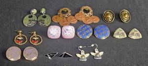 lot 187 image: Lot of Vintage Earrings Including Avon & Various Styles and Designs