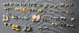 lot 132 image: Collection of Assorted Costume Jewelry Earrings and Rings