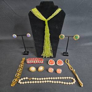 lot 156 image: Collection of Vintage Jewelry including Beaded Necklace, Earrings, and Bracelets - displays not included