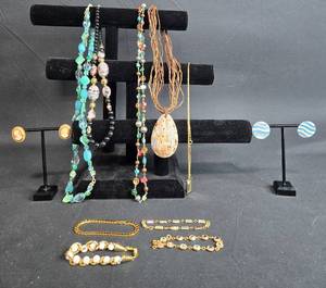 lot 162 image: Collection of Vintage Jewelry Including Necklaces, Bracelets, and - displays not included