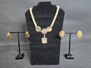 lot 114 image: Vintage Faux Pearl Necklace with Gold Tone Accents and Set of Earrings - Display not included