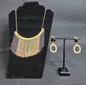 lot 118 image: Gold Tone and Faux Pearl Necklace with Fringe Design and Matching Earrings - display  not included