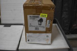 Outdoor Wall Lantern
