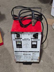 lot 2 image: Century Battery Charger, Booster & Tester - Model 141-066