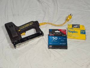 lot 30 image: Arrow ETN-50 Electric Staple Gun with Open Boxes of T50 Staples