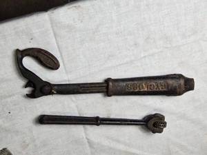 lot 70 image: Vintage Cyclops Nail Puller and Other Tool