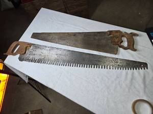 lot 75 image: Set of 2 Vintage Hand Saws with Decorative Handles