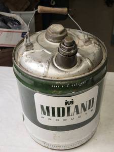 lot 77 image: Vintage Midland 5 Gallon Steel Can with Handle