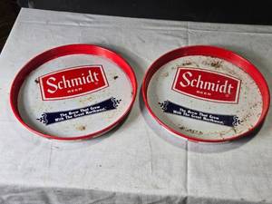 lot 98 image: Set of 2 Vintage Schmidt Beer Trays