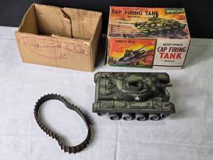 lot 104 image: Vintage Marx Battery Operated Cap Firing Tank with Original Box