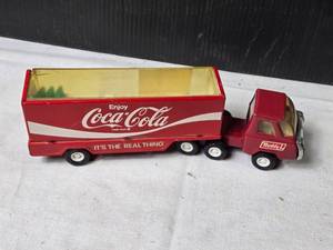 lot 130 image: Vintage Buddy L Coca-Cola Delivery Truck Toy