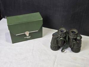 lot 215 image: Tasco 8x40 Binoculars with Original Green Case