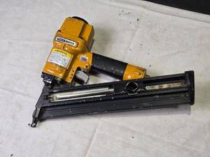 lot 235 image: Used Stanley Bostitch Pneumatic Nail Gun N60FN