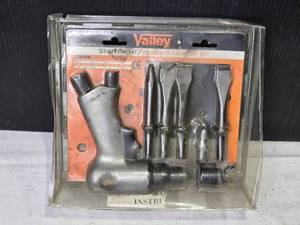 lot 240 image: Valley Short Barrel Pneumatic Hammer Kit with Various Chisels