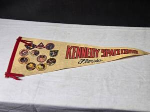 lot 271 image: Vintage Kennedy Space Center Pennant with Apollo Mission Patches