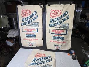 lot 286 image: Lot of 3 Vintage Riceland Enriched Extra Long Grain Rice Bags