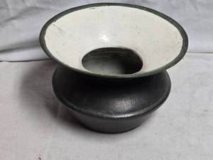 lot 308 image: Heavy Cast Iron Spittoon