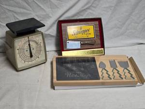 lot 315 image: Vintage Kitchen Scale and Holiday Cheese Cutter Set and Schwepes Wooden Handle Cleaver