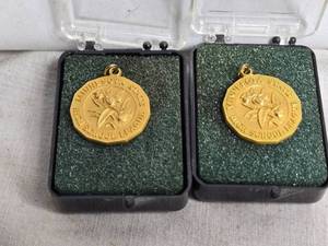 lot 331 image: Set of 2 Minnesota State High School League Basketball Medals - 1987 District 11 Champions
