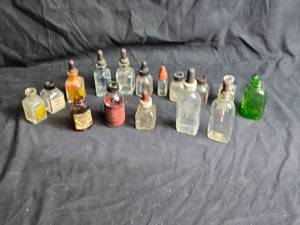 lot 395 image: Collection of Vintage Glass Bottles with Droppers - Ink Wells and Others