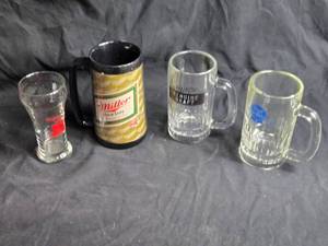 lot 399 image: Set of 4 Vintage Beer Glasses and Mug Collection